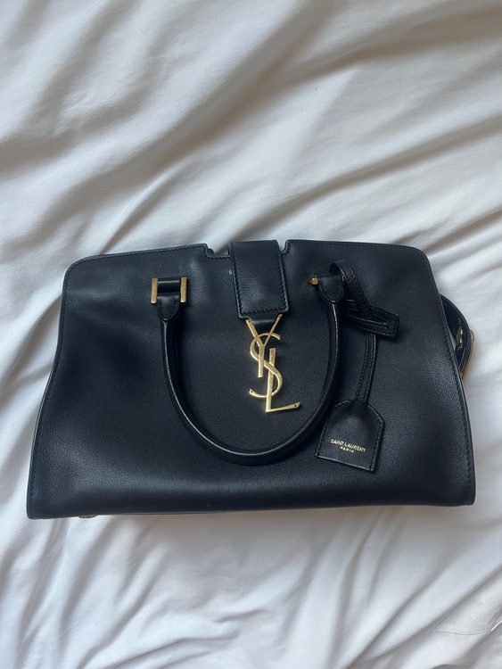 ダウンタウン（ブランドバッグ）の商品画像 - 査定依頼日：2025年7月27日 - 最高査定価格：100,000円