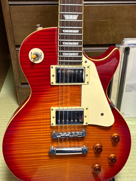 Love Rock（ピアノ・楽器・PA機材）の商品画像 - 査定依頼日：2026年4月12日 - 最高査定価格：18,000円