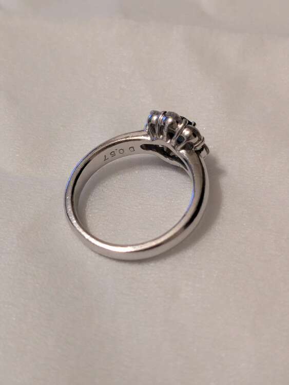 ダイヤリングサファイア（金・貴金属）の商品画像 - 査定依頼日：2025年3月31日 - 最高査定価格：150,000円