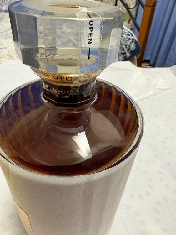 サントリー響30年（お酒）の商品画像 - 査定依頼日：2026年1月5日 - 最高査定価格：540,000円