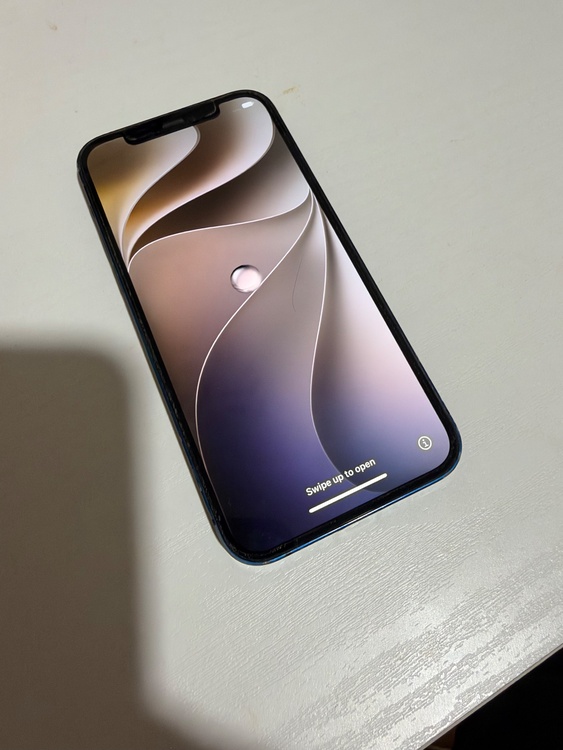 iPhone iPhone 12 64GB SIMフリー（スマホ）の商品画像 - 査定依頼日：2026年9月20日 - 最高査定価格：20,500円