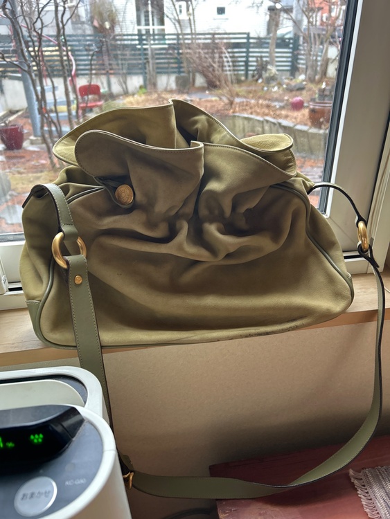 グッチ  （ブランドバッグ）の商品画像 - 査定依頼日：2026年4月10日 - 最高査定価格：25,000円