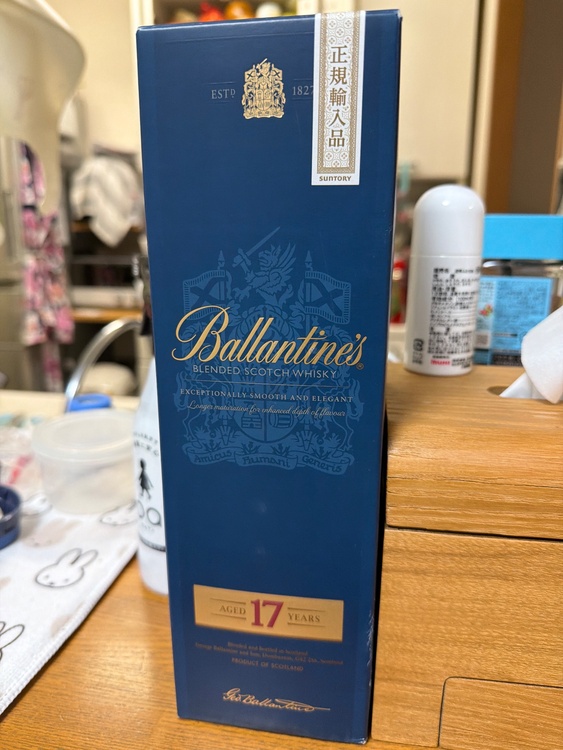 ウイスキー バランタイン（お酒）の商品画像 - 査定依頼日：2026年6月22日 - 最高査定価格：3,500円