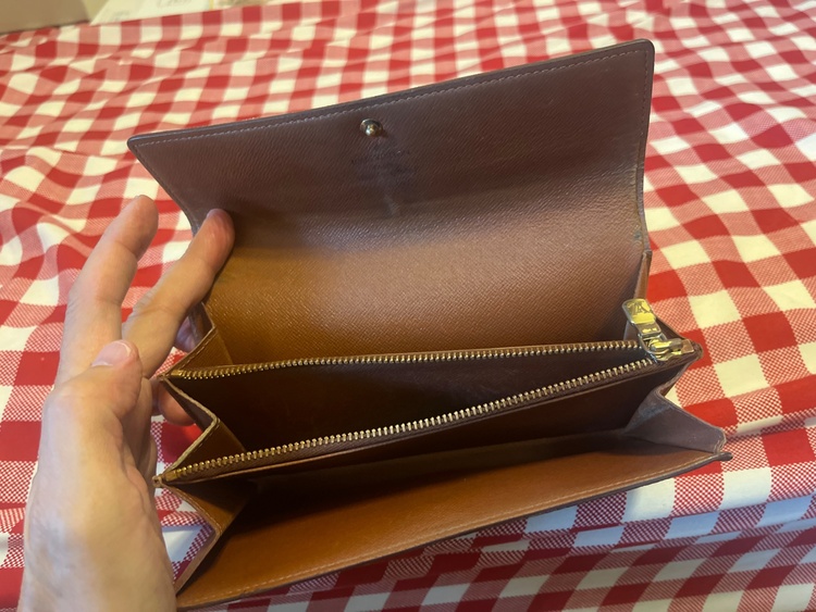 ルイヴィトン モノグラム （ブランドバッグ）の商品画像 - 査定依頼日：2025年12月27日 - 最高査定価格：30,000円