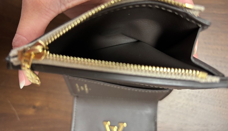 ポルトフォイユ･カプシーヌ XS（ブランド財布・小物）の商品画像 - 査定依頼日：2025年6月5日 - 最高査定価格：30,000円