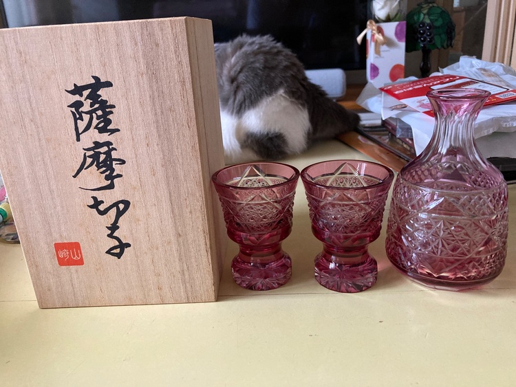 薩摩切子　ヤマザキグラス（美術品・骨董品）の商品画像 - 査定依頼日：2026年10月8日 - 最高査定価格：3,000円