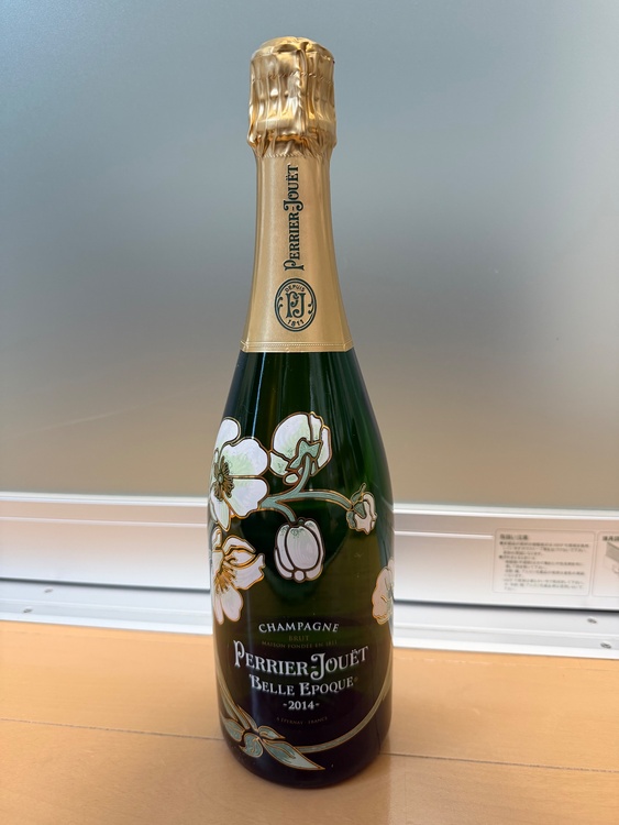 PERRIER JOUET BELLE EPOQUE 2014（お酒）の商品画像 - 査定依頼日：2025年12月12日 - 最高査定価格：19,000円