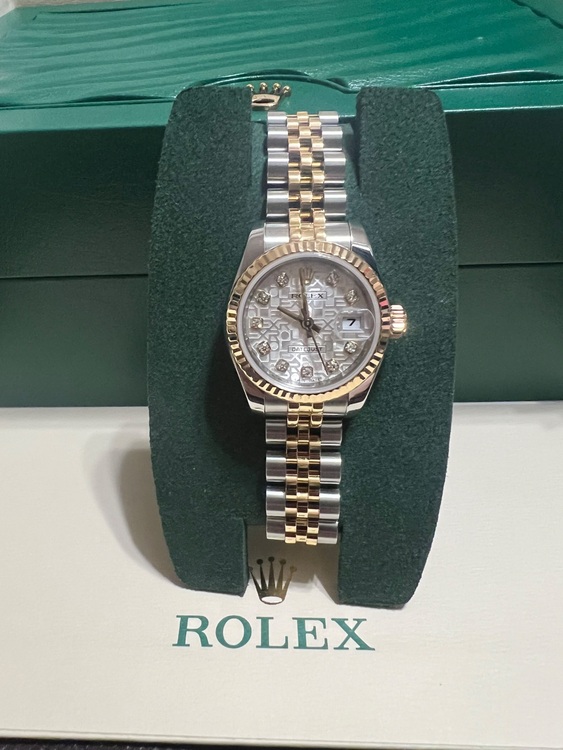 ロレックス デイトジャスト M17917（高級時計）の商品画像 - 査定依頼日：2025年6月27日 - 最高査定価格：1,080,000円