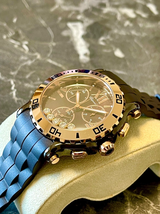 3000本限定ハッピースポーツ（高級時計）の商品画像 - 査定依頼日：2026年3月21日 - 最高査定価格：1,250,000円