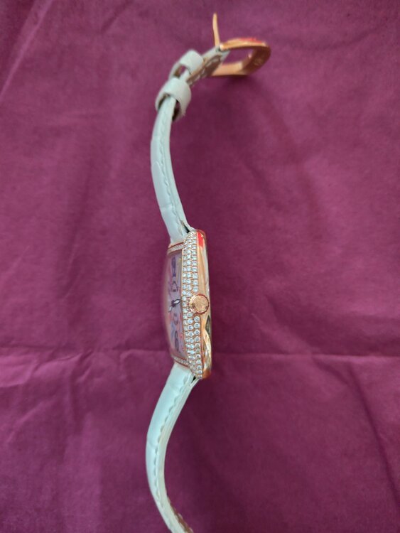 フランクミュラー トノウカーベックス （高級時計）の商品画像 - 査定依頼日：2026年1月22日 - 最高査定価格：600,000円