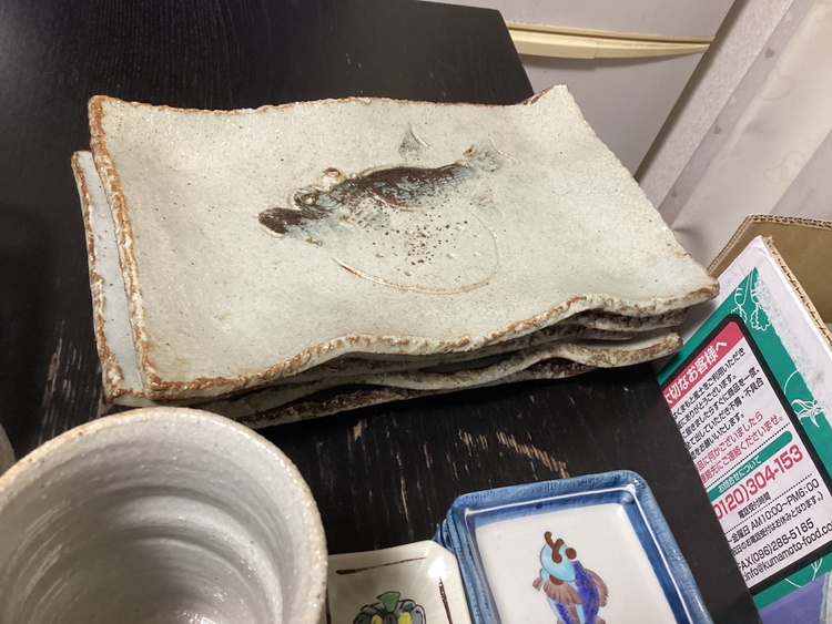 九谷焼市川清麟の皿（美術品・骨董品）の商品画像 - 査定依頼日：2026年5月21日 - 最高査定価格：500円