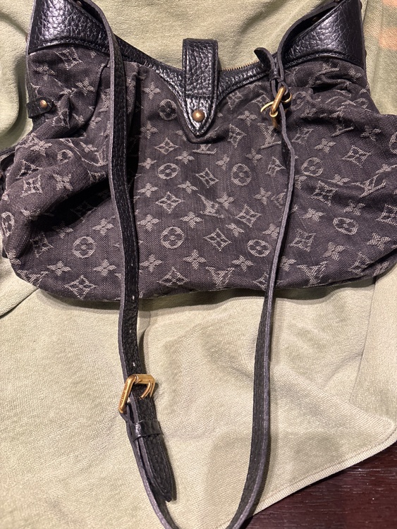 モノグラム　デニムショルダーバック（ブランドバッグ）の商品画像 - 査定依頼日：2026年3月22日 - 最高査定価格：100,000円