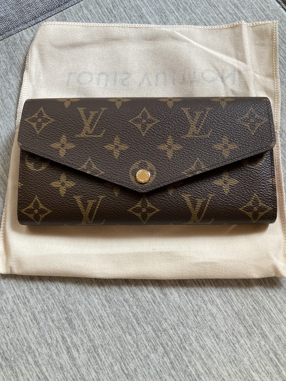 ポルトフォイユサラm62235（ブランドバッグ）の商品画像 - 査定依頼日：2022年6月8日 - 最高査定価格：40,000円