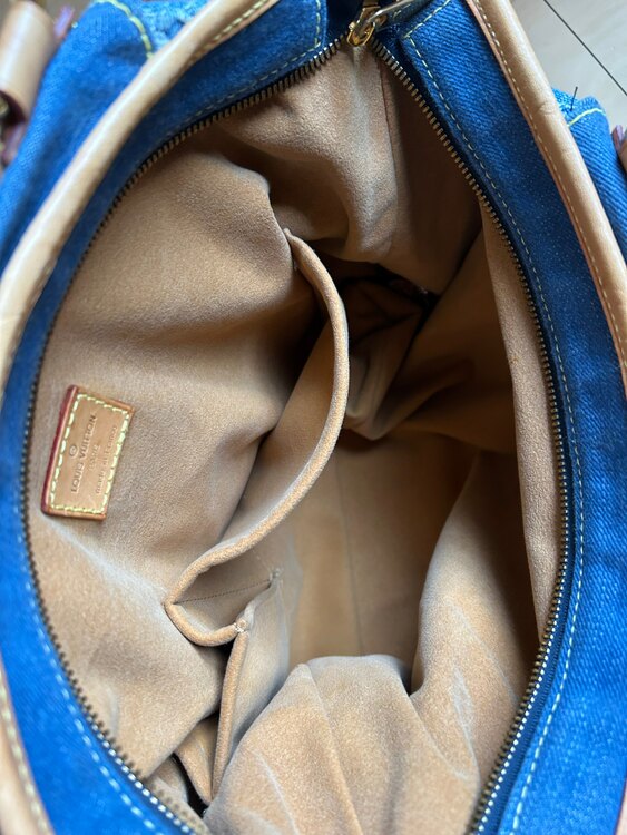 ヴィトン デニムバッグ（ブランドバッグ）の商品画像 - 査定依頼日：2025年5月22日 - 最高査定価格：160,000円