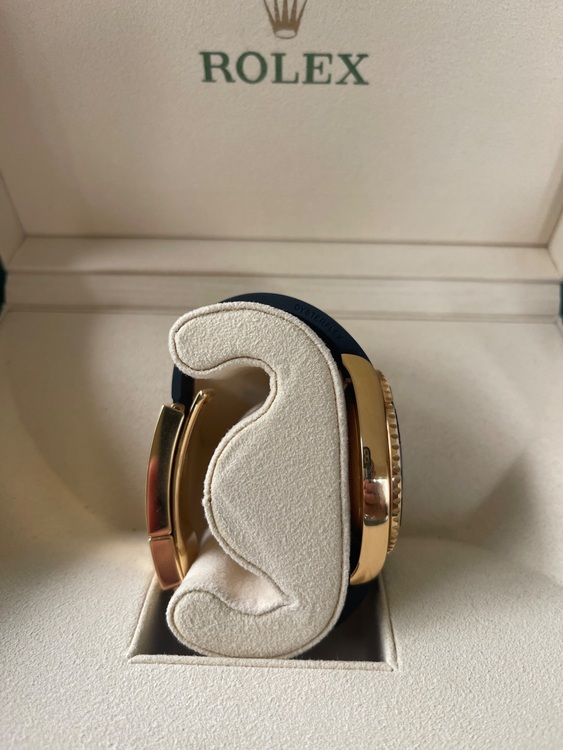 ロレックス ヨットマスター RX22665（高級時計）の商品画像 - 査定依頼日：2025年6月22日 - 最高査定価格：4,800,000円