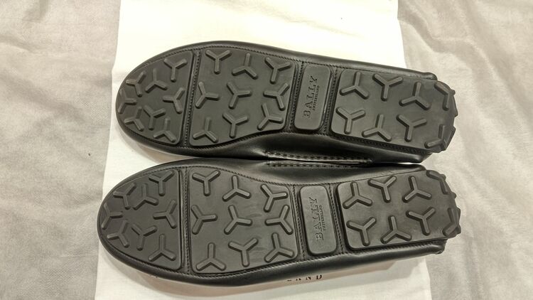 BALLY（古着・ファッション）の商品画像 - 査定依頼日：2025年9月28日 - 最高査定価格：5,000円