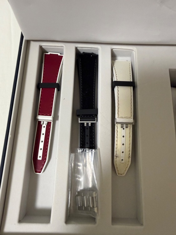 デファイ　ミッドナイト（高級時計）の商品画像 - 査定依頼日：2025年11月2日 - 最高査定価格：750,000円