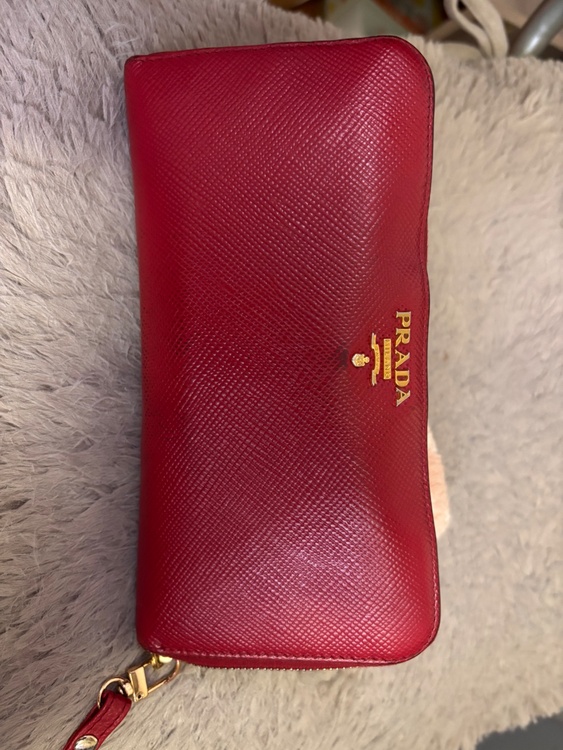 プラダ  （ブランドバッグ）の商品画像 - 査定依頼日：2026年4月24日 - 最高査定価格：20,000円