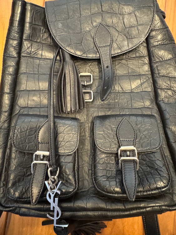 GNR421943・0216（ブランドバッグ）の商品画像 - 査定依頼日：2025年10月10日 - 最高査定価格：90,000円