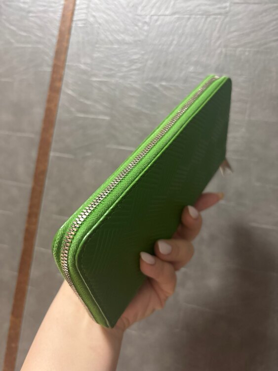 ボッテガ・ヴェネタ  （ブランドバッグ）の商品画像 - 査定依頼日：2025年3月11日 - 最高査定価格：20,000円