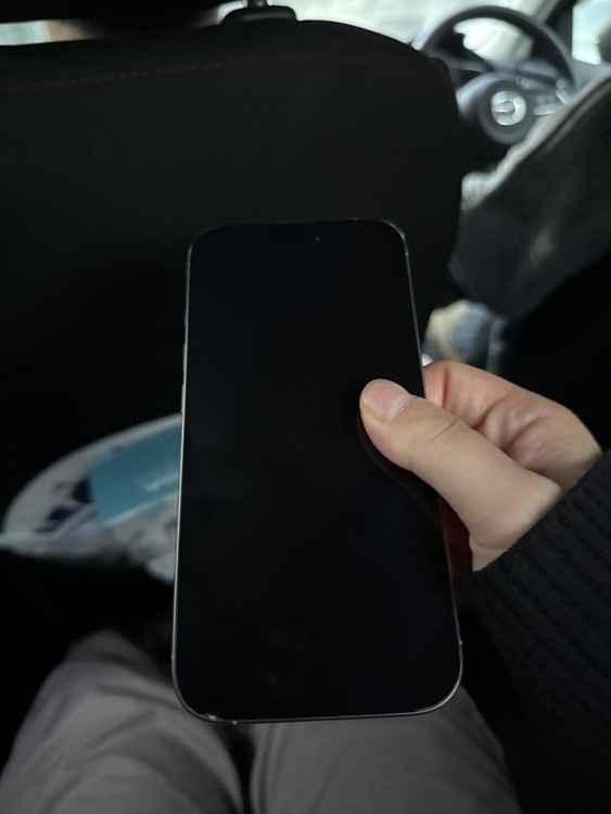 iPhone16pro（スマホ）の商品画像 - 査定依頼日：2026年1月10日 - 最高査定価格：103,000円