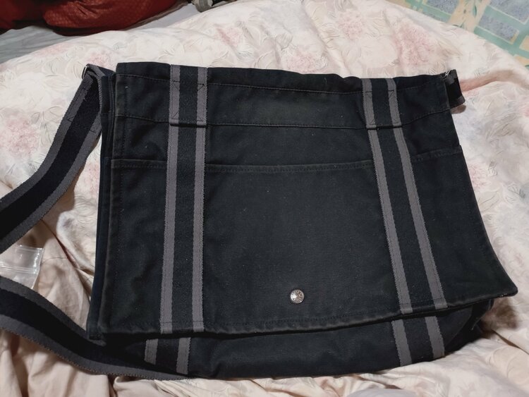 トートバック（ブランドバッグ）の商品画像 - 査定依頼日：2026年4月23日 - 最高査定価格：18,000円