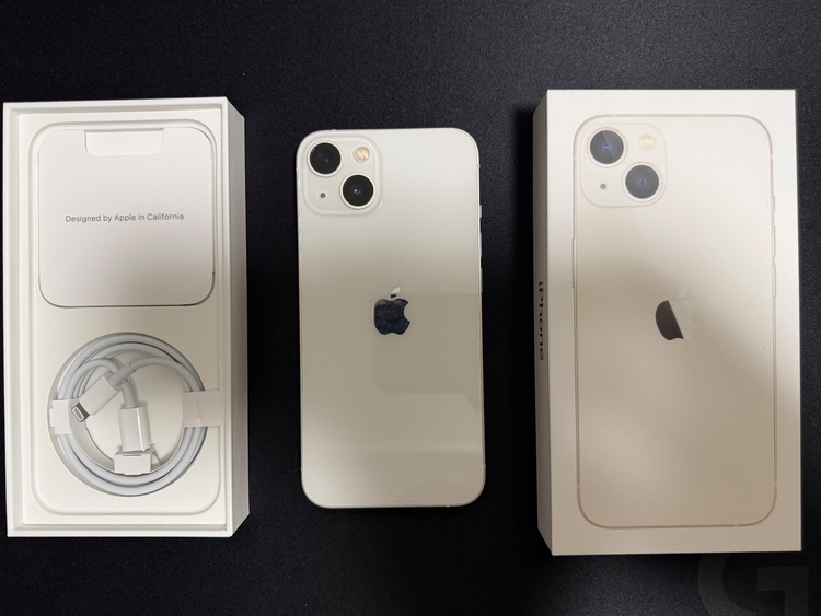 Iphone13（スマホ）の商品画像 - 査定依頼日：2025年9月21日 - 最高査定価格：43,000円