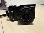 LUMIX DC-GF10 ダブルレンズキット ブラック（カメラ）の商品画像 - 査定依頼日：2026年3月27日 - 最高査定価格：30,000円