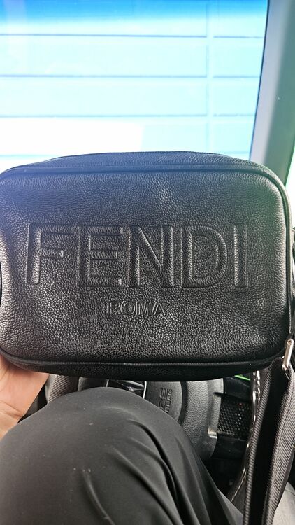 フェンディ  （ブランドバッグ）の商品画像 - 査定依頼日：2025年7月17日 - 最高査定価格：100,000円