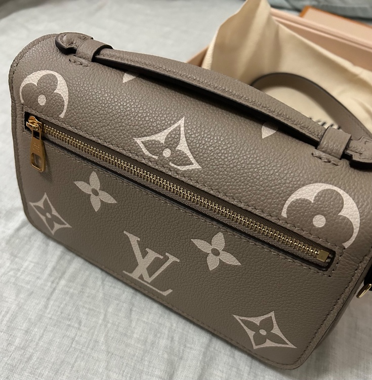 ルイヴィトン モノグラム （ブランドバッグ）の商品画像 - 査定依頼日：2026年2月27日 - 最高査定価格：400,000円