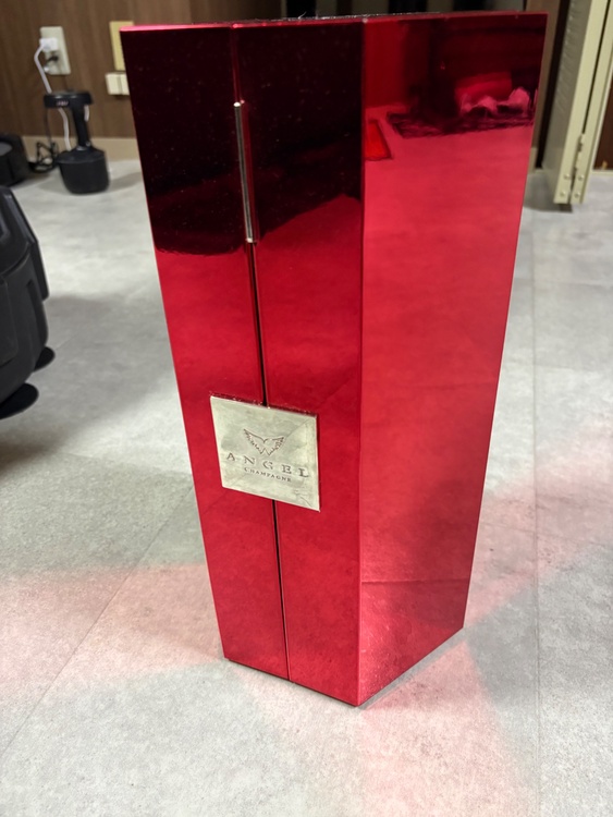 エンジェル　ヴィンテージ　レッド（お酒）の商品画像 - 査定依頼日：2026年3月30日 - 最高査定価格：50,000円