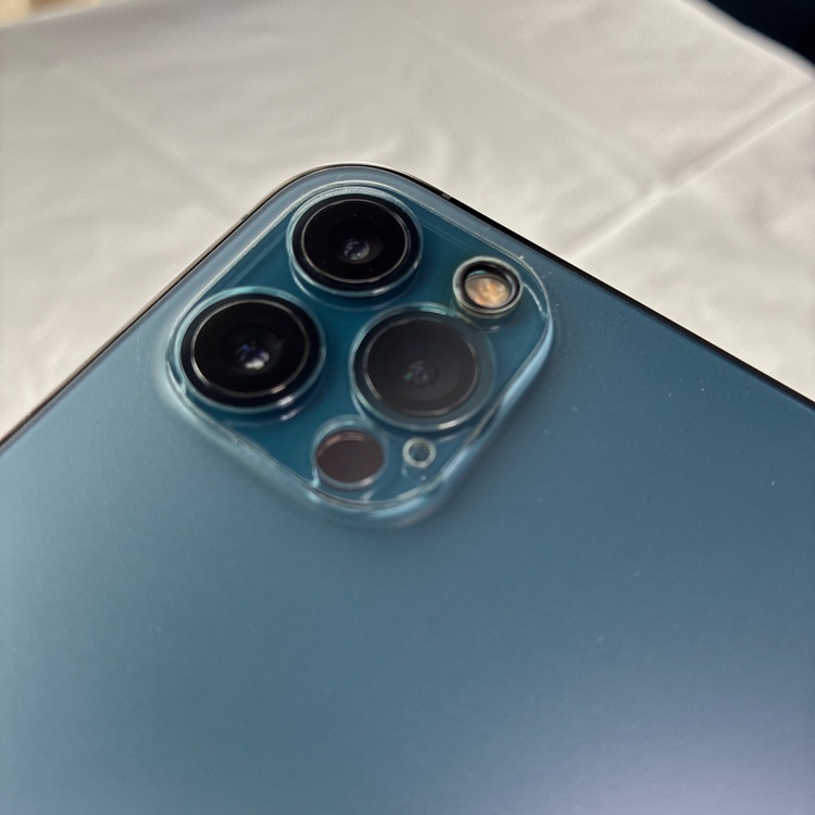 iPhone 12 Pro 256GB SIMフリー（スマホ）の商品画像 - 査定依頼日：2026年5月1日 - 最高査定価格：35,000円