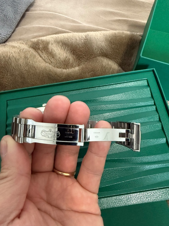 ロレックス パーペチュアル 13430（高級時計）の商品画像 - 査定依頼日：2026年3月11日 - 最高査定価格：1,400,000円