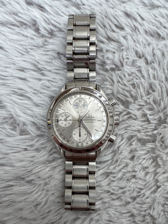 オメガ スピードマスター （高級時計）の商品画像 - 査定依頼日：2026年3月7日 - 最高査定価格：300,000円