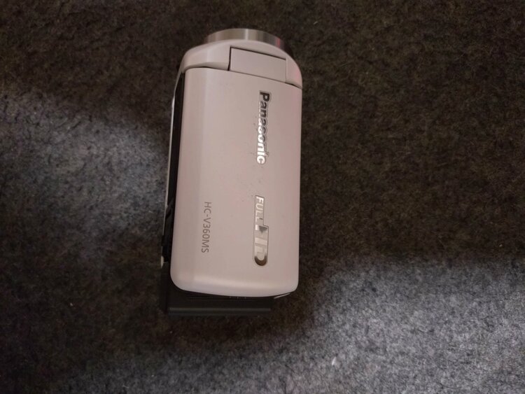 HC-V360MS（カメラ）の商品画像 - 査定依頼日：2026年9月22日 - 最高査定価格：10,000円