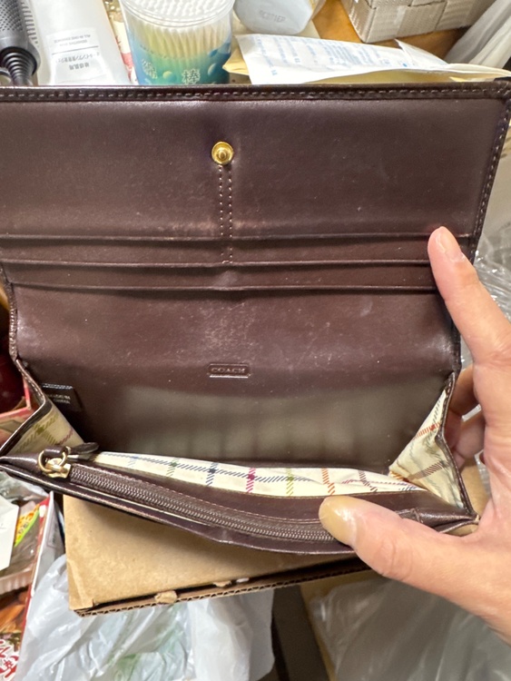 COACHの長財布（ブランド財布・小物）の商品画像 - 査定依頼日：2026年2月11日 - 最高査定価格：100,000円