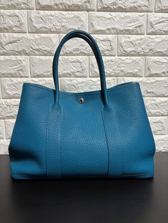 エルメス ガーデンパーティPM ネゴンダ ブルーイズミール C刻印（ブランドバッグ）の商品画像 - 査定依頼日：2025年9月18日 - 最高査定価格：310,000円