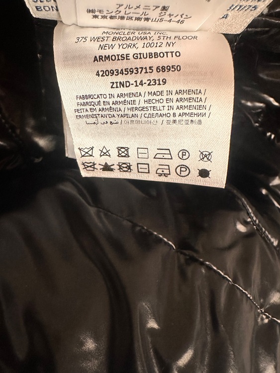 ダウン（古着・ファッション）の商品画像 - 査定依頼日：2025年11月14日 - 最高査定価格：32,500円