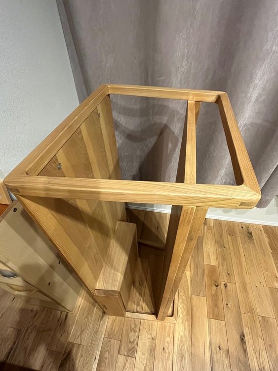 テーブル（家具・寝具）の商品画像 - 査定依頼日：2026年4月25日 - 最高査定価格：3,000円