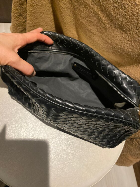 わからない（ブランドバッグ）の商品画像 - 査定依頼日：2025年4月14日 - 最高査定価格：35,000円