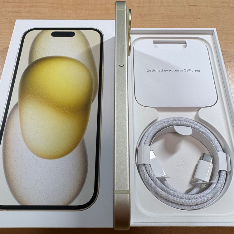 iPhone15 256GB イエロー SIMフリー（スマホ）の商品画像 - 査定依頼日：2025年7月2日 - 最高査定価格：90,000円