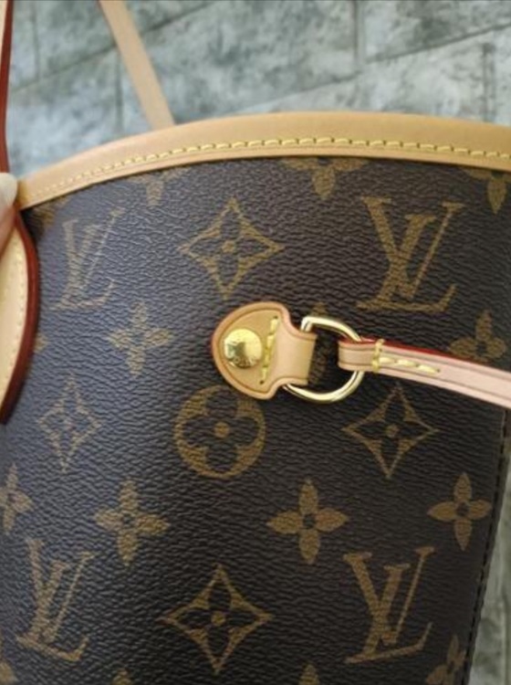 ルイヴィトン ネヴァーフル （ブランドバッグ）の商品画像 - 査定依頼日：2025年9月22日 - 最高査定価格：220,000円