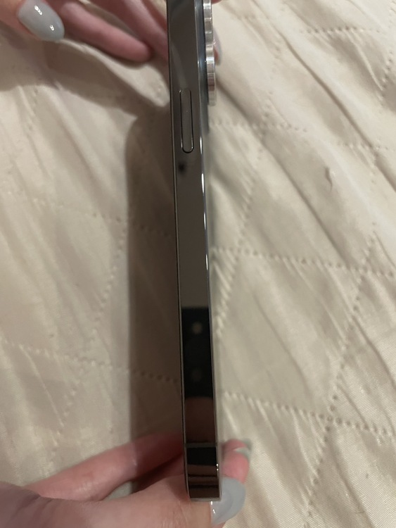 iPhone13pro 128GB（スマホ）の商品画像 - 査定依頼日：2026年7月17日 - 最高査定価格：50,000円