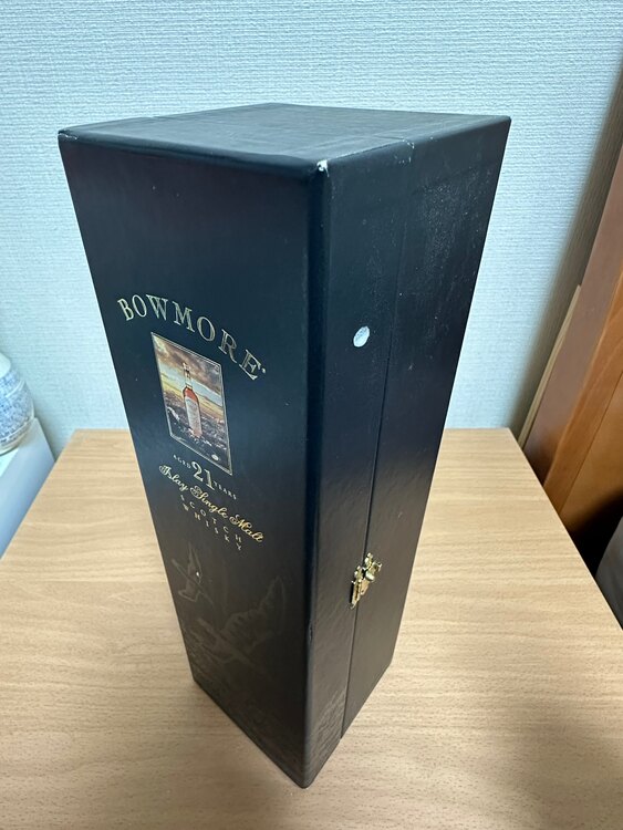 ウイスキー ボウモア （お酒）の商品画像 - 査定依頼日：2025年2月24日 - 最高査定価格：122,000円