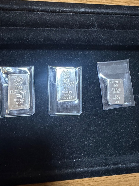 プラチナインゴット（金・貴金属）の商品画像 - 査定依頼日：2026年2月1日 - 最高査定価格：1,300,000円