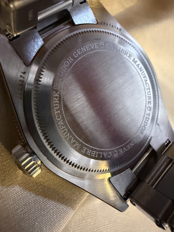 ブラックベイ（高級時計）の商品画像 - 査定依頼日：2026年3月23日 - 最高査定価格：560,000円