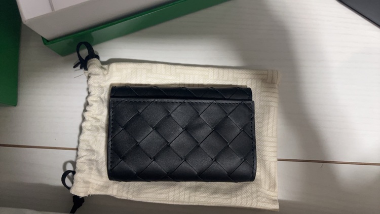 ボッテガ・ヴェネタ  （ブランドバッグ）の商品画像 - 査定依頼日：2025年9月22日 - 最高査定価格：37,000円