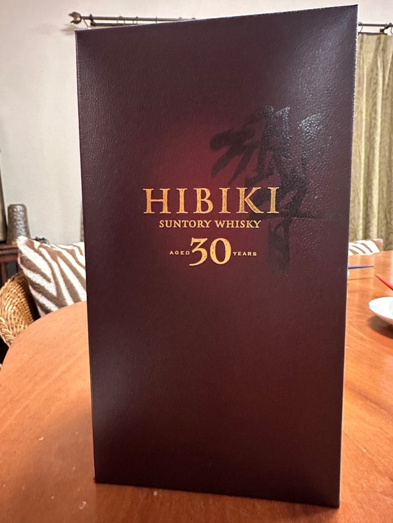 ウイスキー サントリー響 （お酒）の商品画像 - 査定依頼日：2026年3月24日 - 最高査定価格：515,000円
