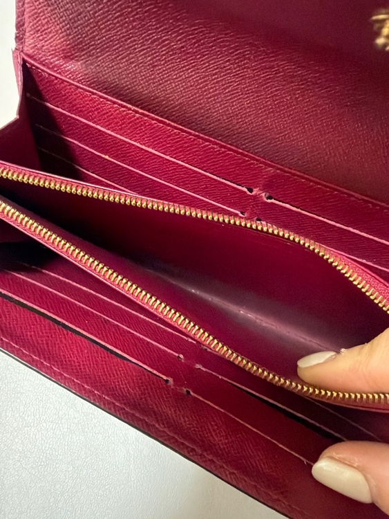 モノグラム　長財布（ブランド財布・小物）の商品画像 - 査定依頼日：2026年2月4日 - 最高査定価格：6,000円