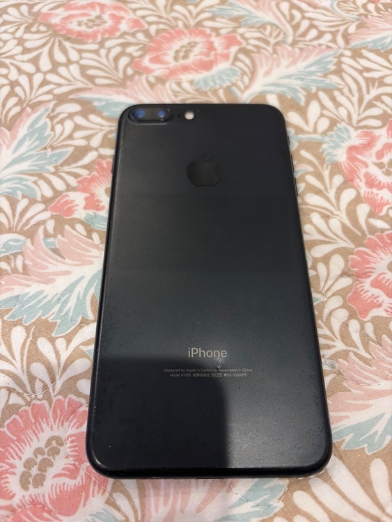 iPhone7プラス（スマホ）の商品画像 - 査定依頼日：2026年8月9日 - 最高査定価格：1,000円